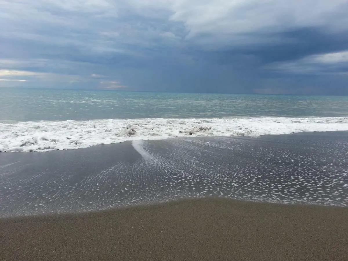 Luxury tent Bubble Room Tuscany Marina Di Bibbona